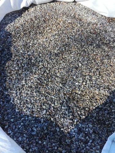 Галька черноморская фр. 3-5 мм.